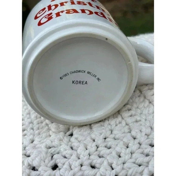Vintage Merry Christmas Grandma Coffee Mug 1980’s Retro Kitschy Korea 3.5” Cute! - Picture 5 of 5